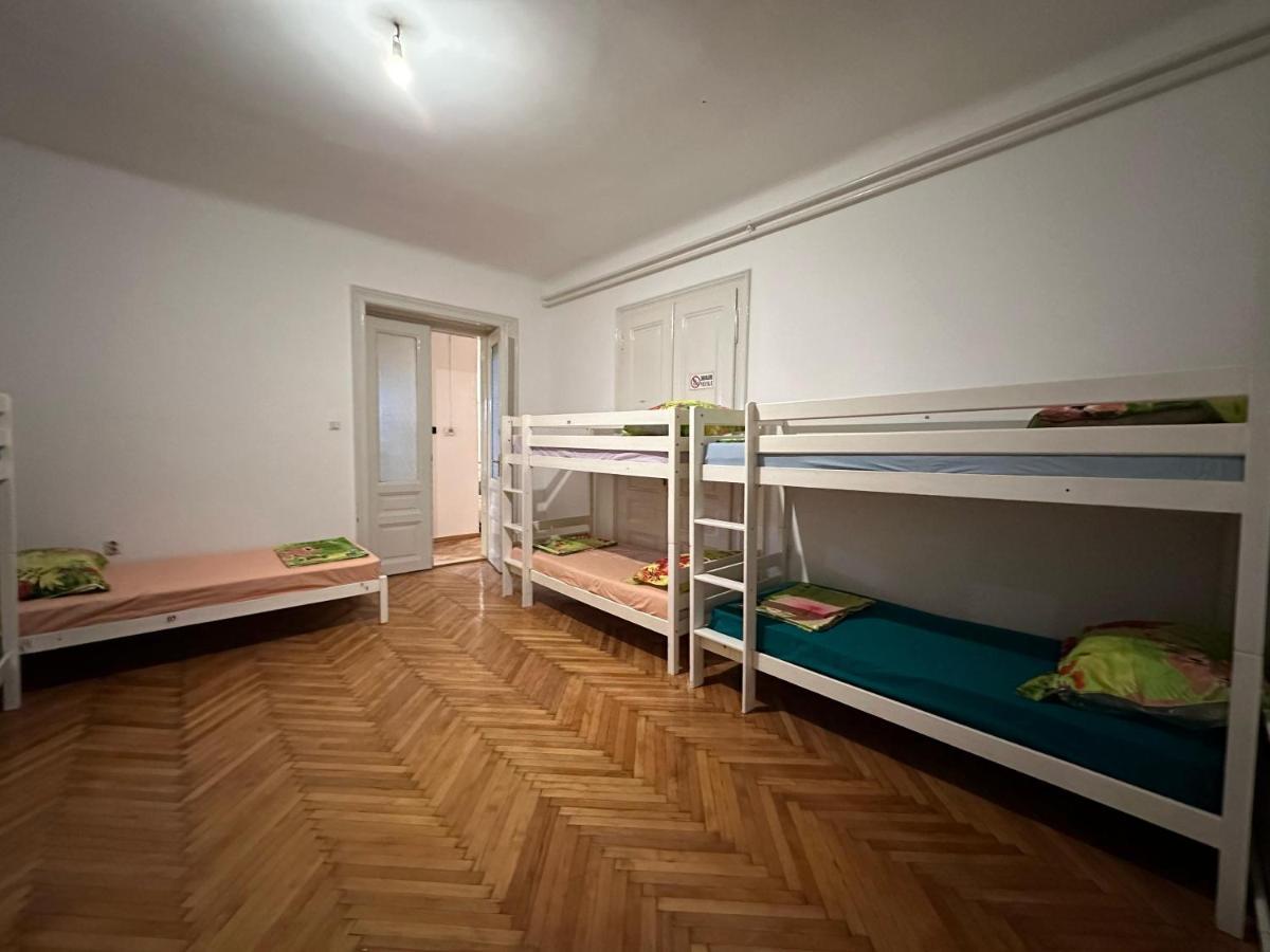 Hostel Golden Horn Сараево Екстериор снимка